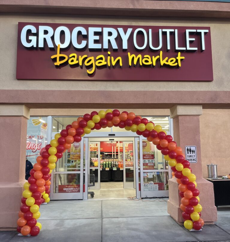 Balloon Arch delivery. Corporate Events balloons, Balloon services.