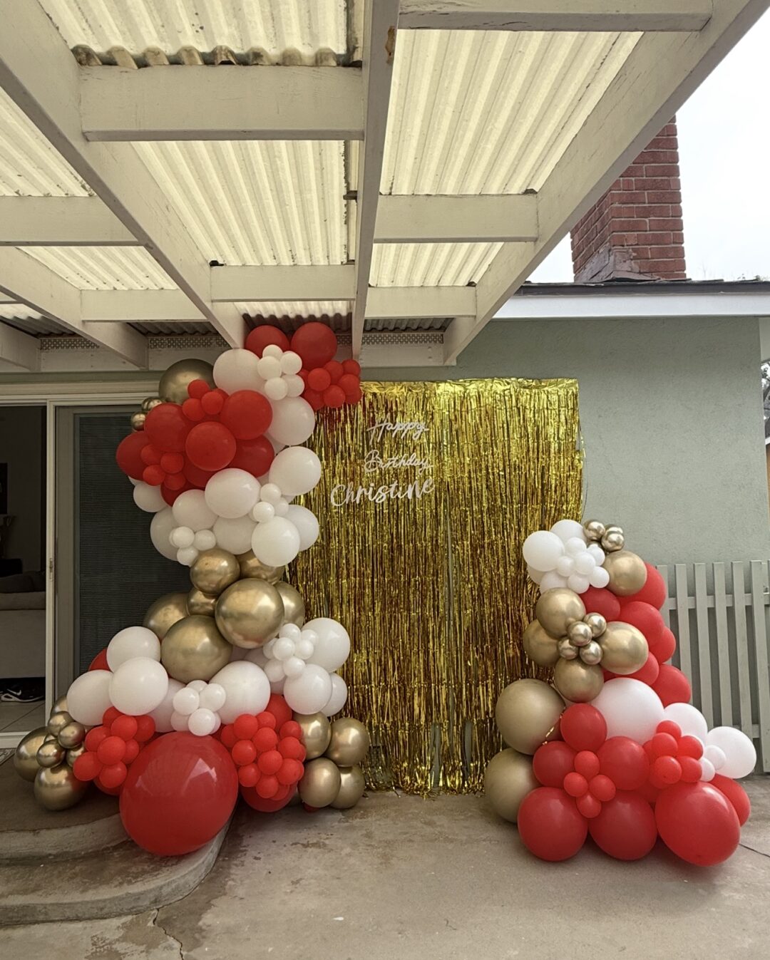 Balloon Garland decoration* Balloon services* Delivery