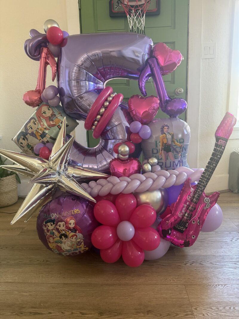 Balloons Bouquets-Delivery is an additional fee*